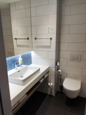 Holiday Inn Express Munich City West Rooms Photos