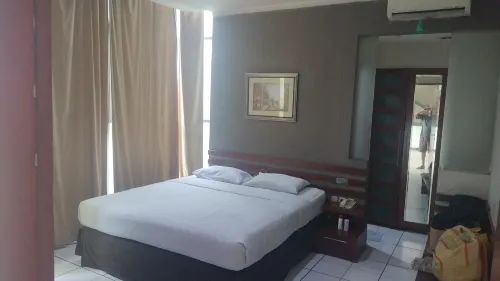N Hotel Harmoni Jakarta Pusat Kamar Photos