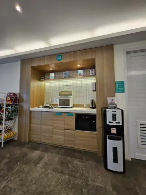 Bobopod Thamrin, Jakarta Photos