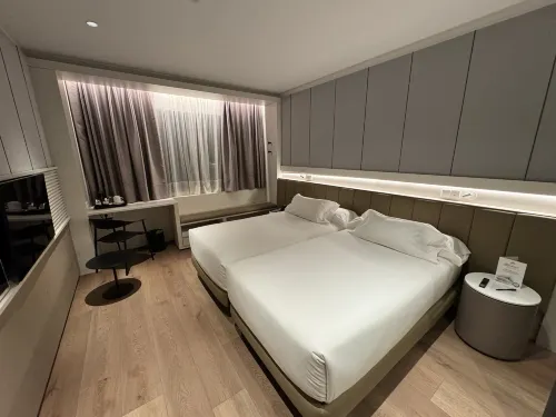 Hotel Bécquer Rooms Photos