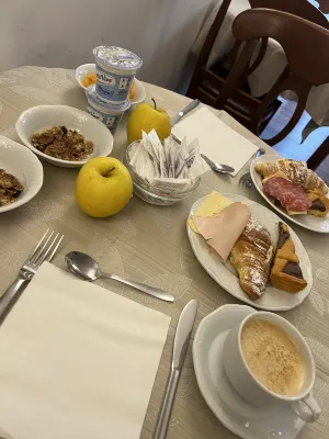 Hotel Torino Dining Photos