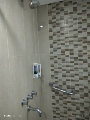 Amaris Hotel Pasar Baru Zimmer Photos