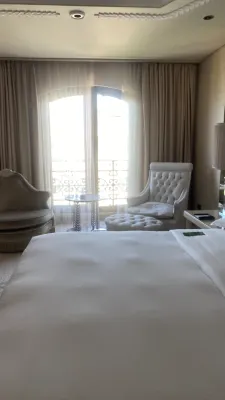 Wyndham Grand Istanbul Kalamış Marina Hotel Chambres Photos