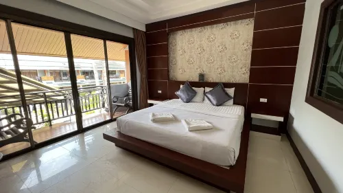 Phi Phi Andaman Beach Resort Zimmer Photos
