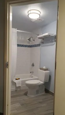 Best Western Plus Manhattan Beach Hotel Rooms Photos