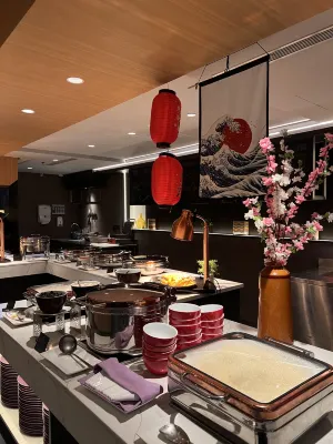 G Hotel Gurney Restauration Photos