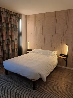B&B Hotel Marne-la-Vallée Val d'Europe Zimmer Photos