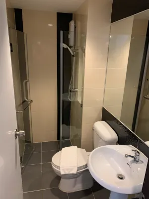 Top High Airport Link Hotel, Bangkok Rooms Photos