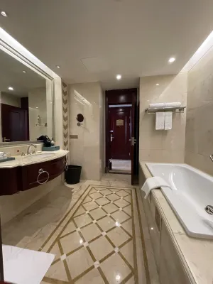 Chutian Guangdong International Hotel Zimmer Photos