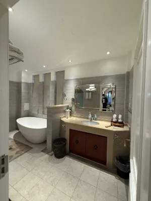Dali JixiangWannian Apartment Hotel (Erhai Gate Renmin Road) Zimmer Photos