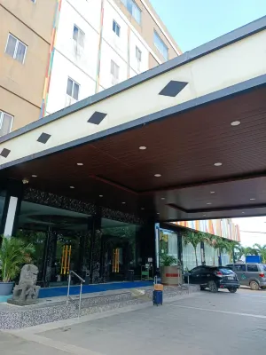 The Golden Bay Hotel Batam Esterni Photos