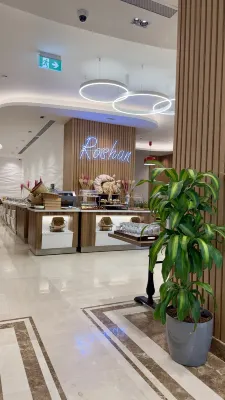 Holiday Inn Jeddah Corniche Aree comuni Photos