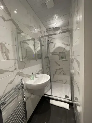 Southside Guest House Rooms Photos