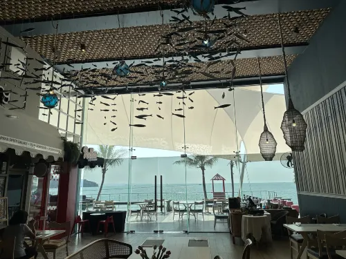 Hotel Tide Phuket Beach Front Dining Photos