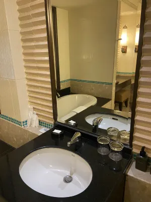 Patong Paragon Resort & Spa Номера Photos