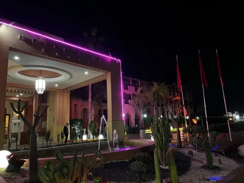 Palm Plaza Hôtel & Spa Exterior Photos