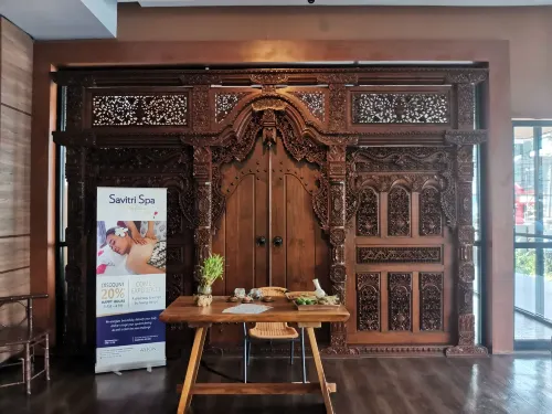 ASTON Inn Pandanaran - Semarang Area Publik Photos