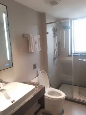 Homeinn Selected Hotel (Huzhou Aishan Yintai City Yishang Street) 객실 Photos