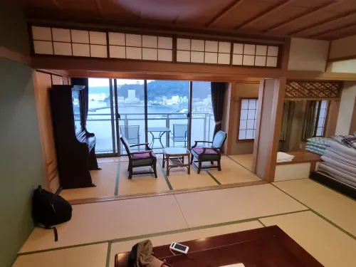 Atami Onsen Guest House Megumi Photos