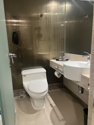 The Kowloon Hotel Rooms Photos