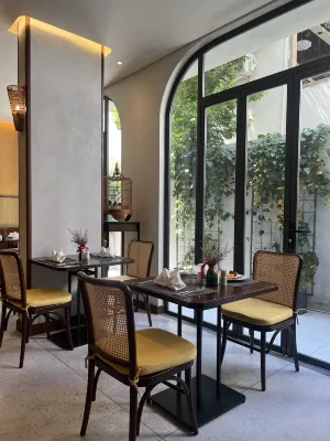 Cozy Danang Boutique Hotel Dining Photos