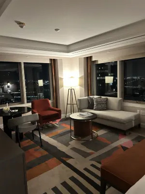 Four Seasons Hotel Embarcadero Public Areas Photos