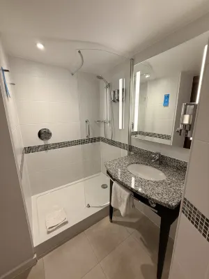 Hampton by Hilton Corby/Kettering Zimmer Photos