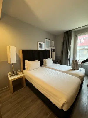 Holiday Inn Milan - Garibaldi Station, an IHG Hotel Camere Photos