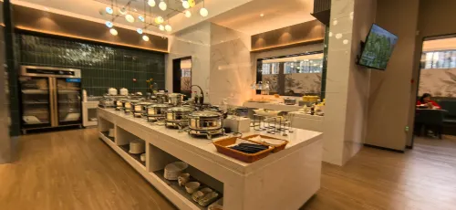 OLYMPIA YUNPIN HOTEL Dining Photos