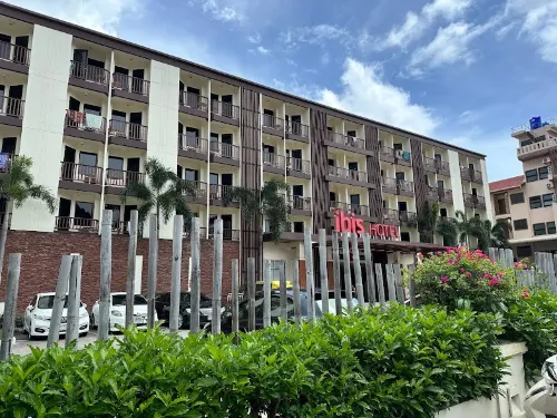 Ibis Phuket Patong Eksterior Photos