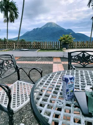 Grand Whiz Hotel Trawas Mojokerto Photos