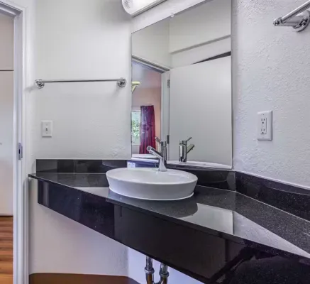 La Quinta Inn & Suites by Wyndham Miami Airport East Zimmer Photos