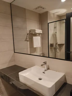 Forum Hotel Penang Huoneet Photos