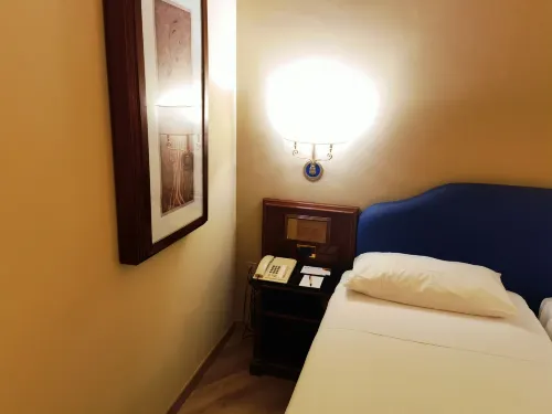 UNA HOTELS Scandinavia Milano Camere Photos
