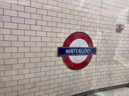 Premier Inn London Southwark (Southwark Station) Photos