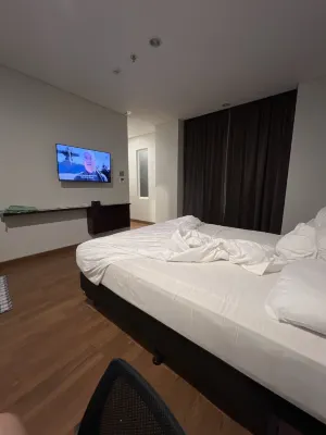 PrimeBiz Hotel Surabaya Camere Photos
