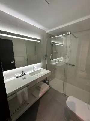 Hotel Liabeny Rooms Photos