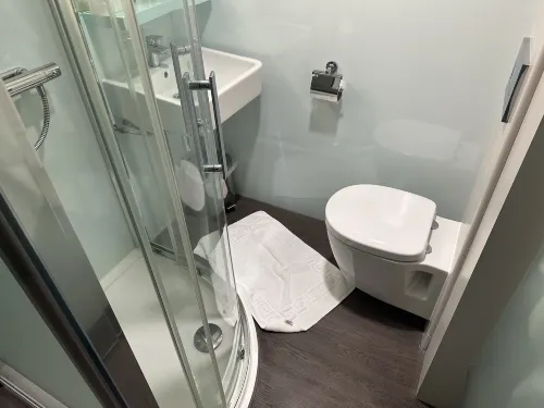 easyHotel Liverpool Rooms Photos