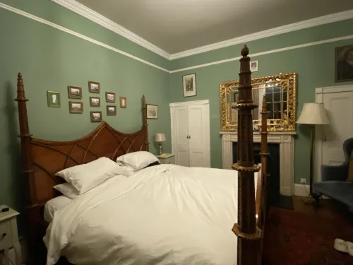 Grosvenor Villa Rooms Photos