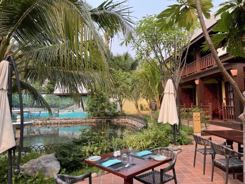 U Luang Prabang Makanan Photos