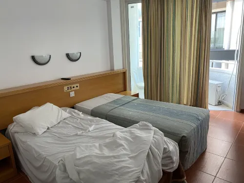 Flamingo Beach Hotel Номера Photos