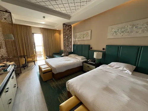 DoubleTree by Hilton Resort & Spa Marjan Island Kamar Photos