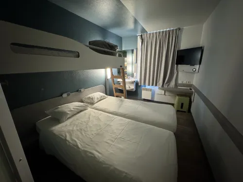 Hôtel Ibis Budget Paris Porte de Montmartre Chambres Photos
