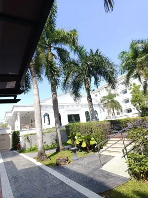 The Green View Hotel Near Hotel Photos