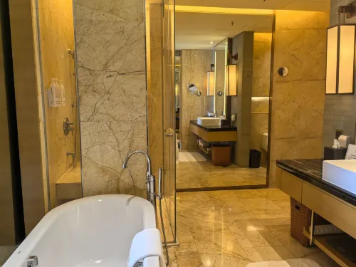 Haikou Marriott Hotel Rooms Photos