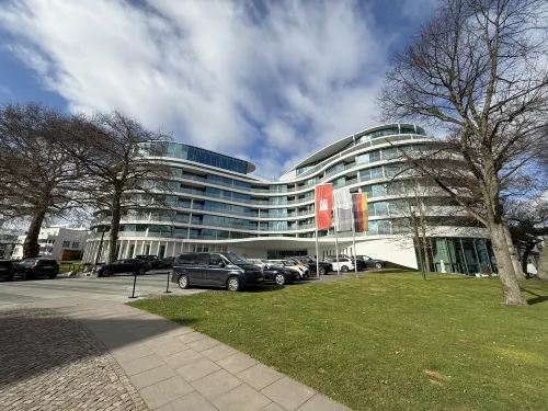 The Fontenay Hamburg Öffentliche Flächen Photos