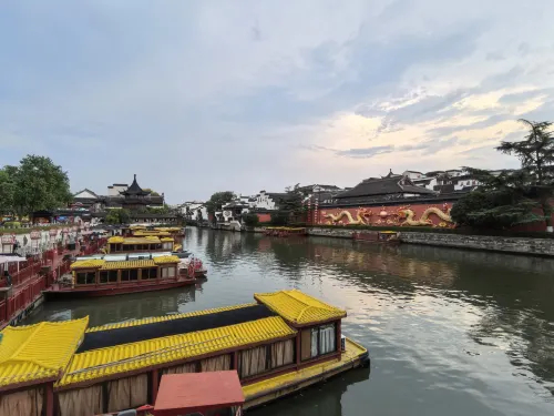 Homeinn Ripple Yun Hotel (Nanjing Confucius Temple Scenic Area Pedestrian Street) Рядом с отелем Photos