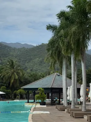 Diamond Bay Resort & Spa Photos