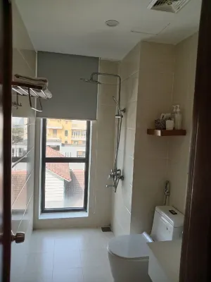 La Beach Hotel Kamar Photos