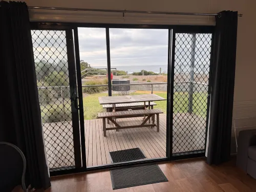 Torquay Foreshore Caravan Park Photos